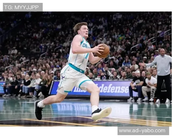 克尼佩尔半场表现出色砍下16分却因崴脚提前离场令人惋惜